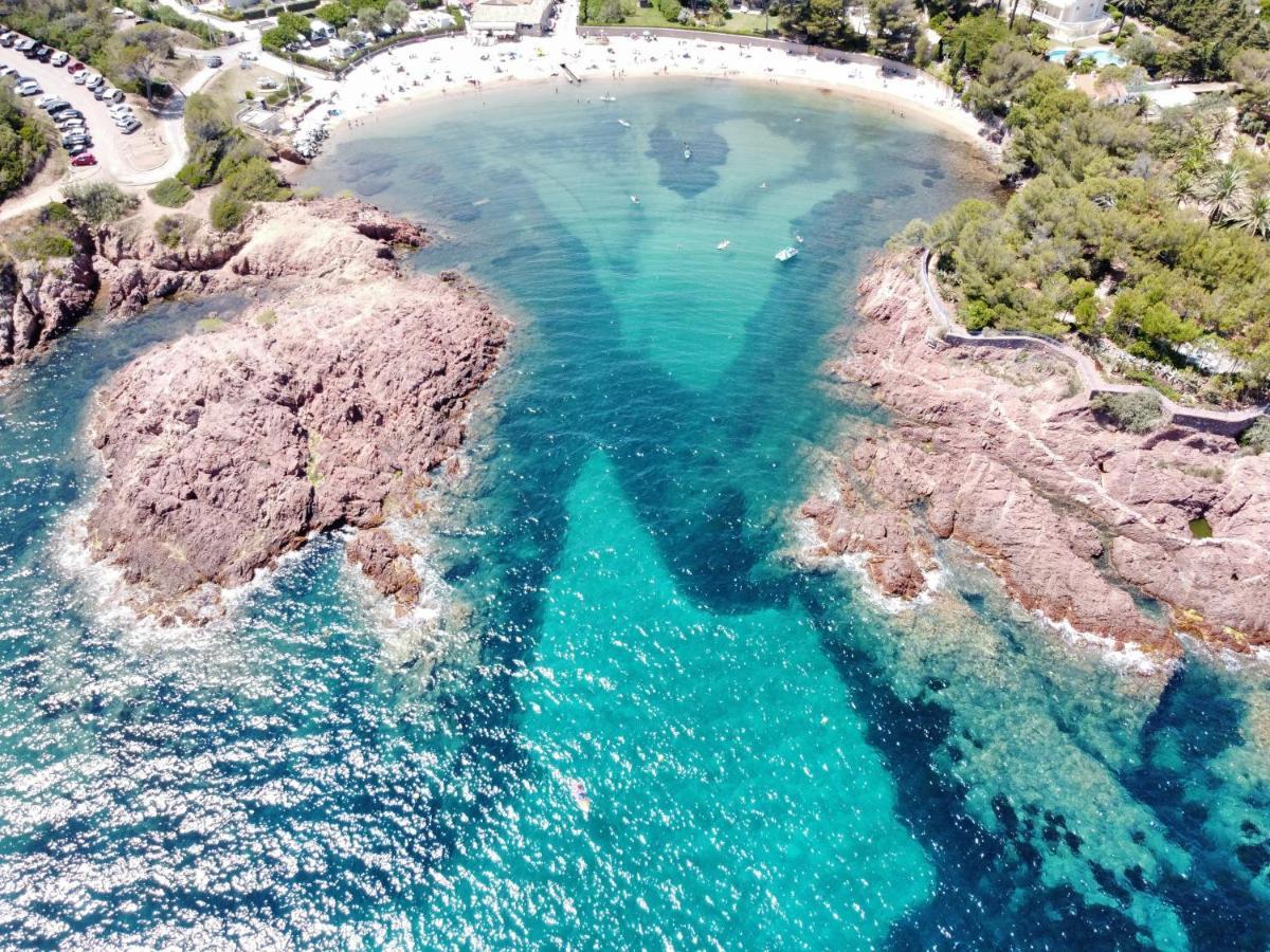 Blue Horizon Ξενοδοχείο Saint-Raphaël Εξωτερικό φωτογραφία